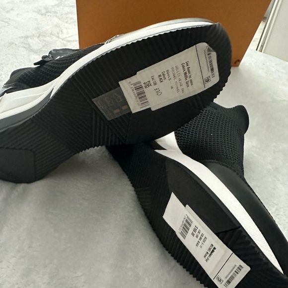 Michael Kors Willis Stretch Knit Trainer brand new / no box - Picture 8 of 15